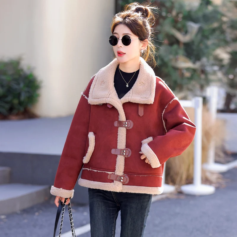 2023 Autumn/Winter New High end European Thickened Plush Fur Integrated Checkered Coat for Women Short_voghion.com