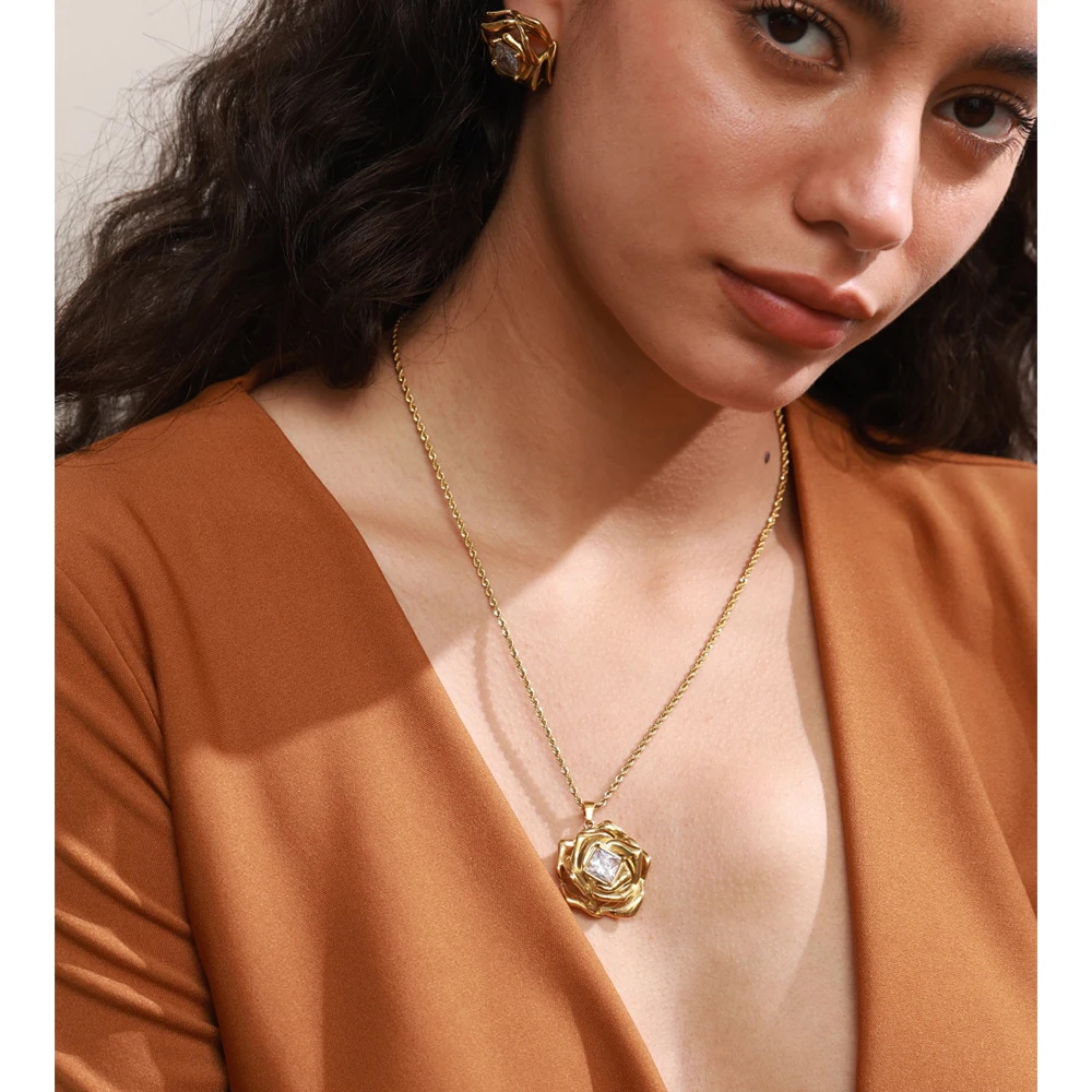 Yhpup Necklace Set, Stainless Steel, Zirconia Flower 18K Golden Plated