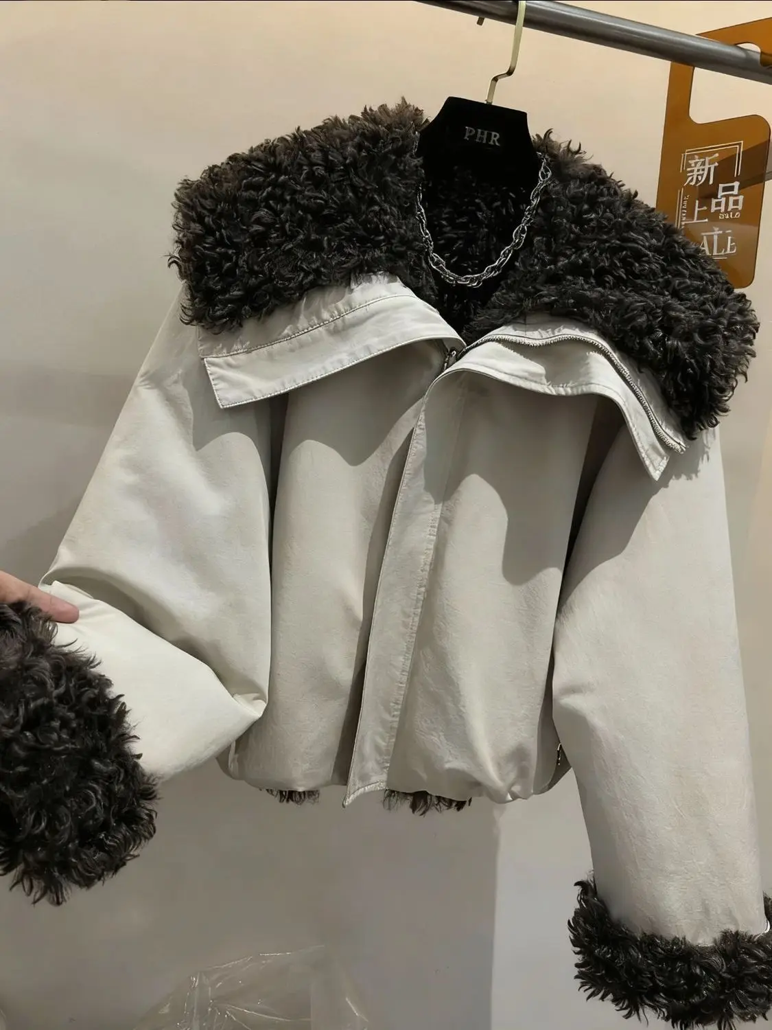 Trend Fleece Lined Winter Warm Women's Jacket Fur Trim Patchwork Long Sleeve Puffer Jacket New Versatile Short Top Parkas Coats