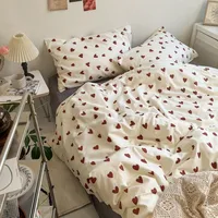 Ins Heart Duvet Cover Set New No Filler Flat Sheet Pillowcases Floral Single Double Full Size Soft Home Totel Bedspread 1