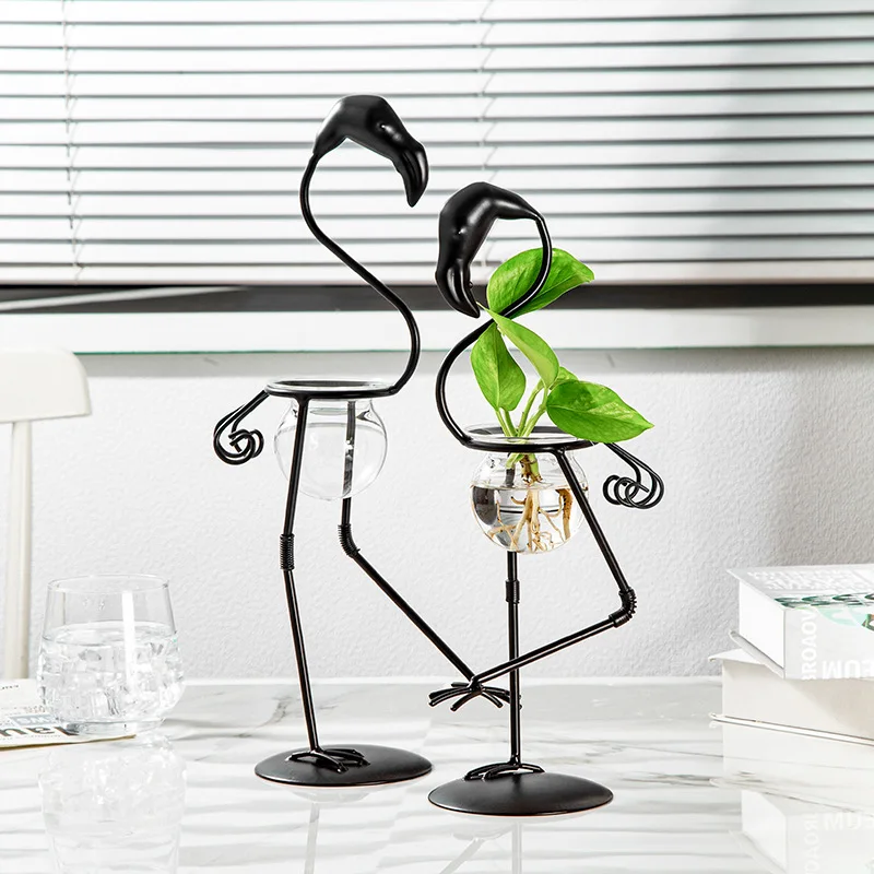 

New Arrival Flamingo Hydroponic Plant Vase Wrought Iron Glass Container Ornament Tabletop Flower Vase Decoration Home Wedding