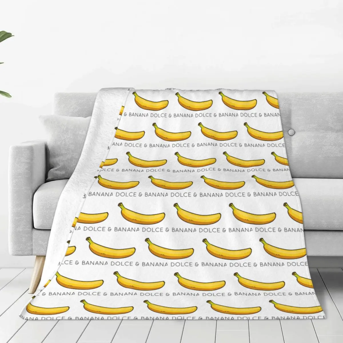 

Dolce And Banana Humor Veganism Fuzzy Blankets Funny Throw Blankets for Home 125*100cm Plush Thin Quilt