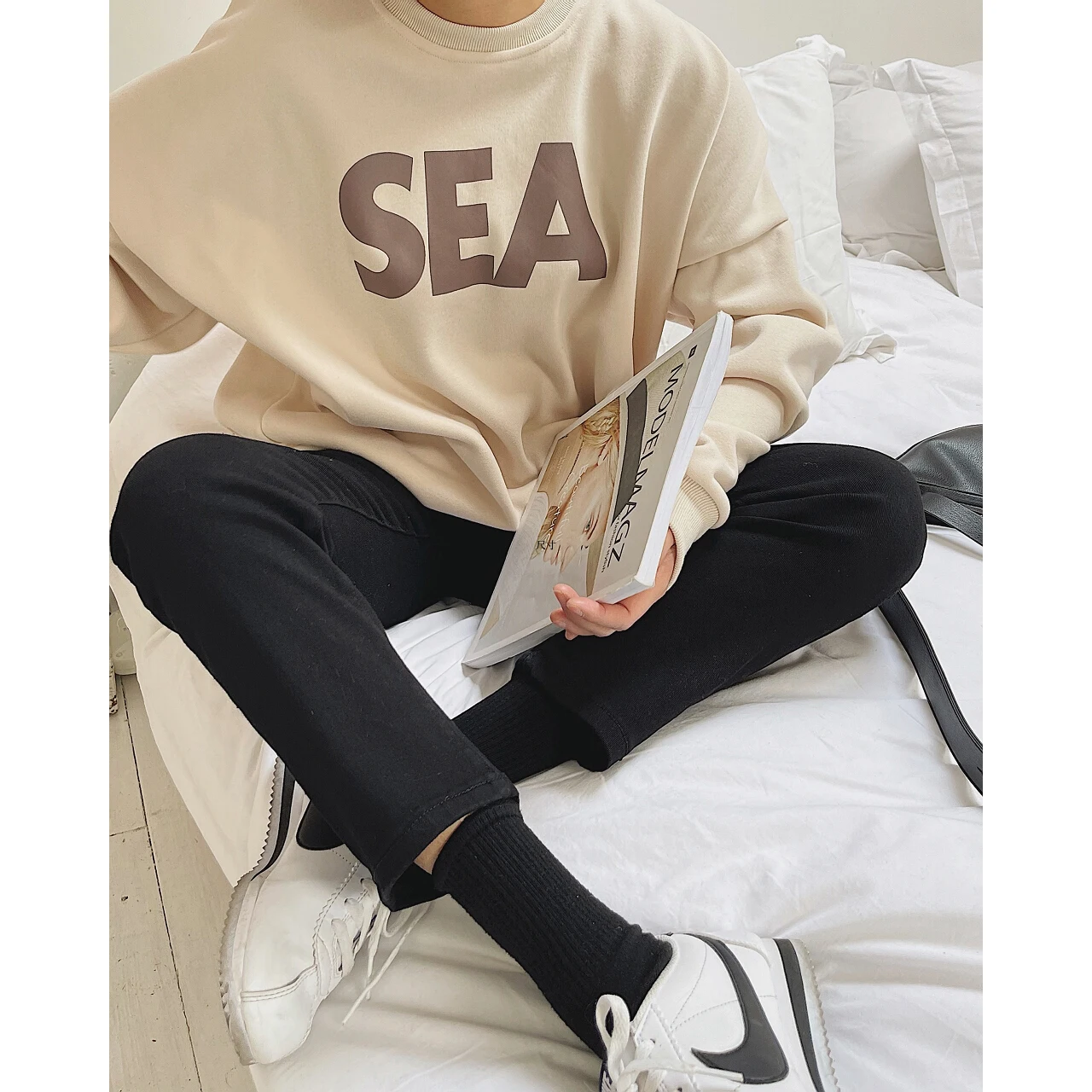 2022 Y2k Clothes Hoodie Anime Sweatshirts New Woman Top Aesthetic Korean Fashion Urban Sweater Tunics Oversize Kpop Emo Pullover