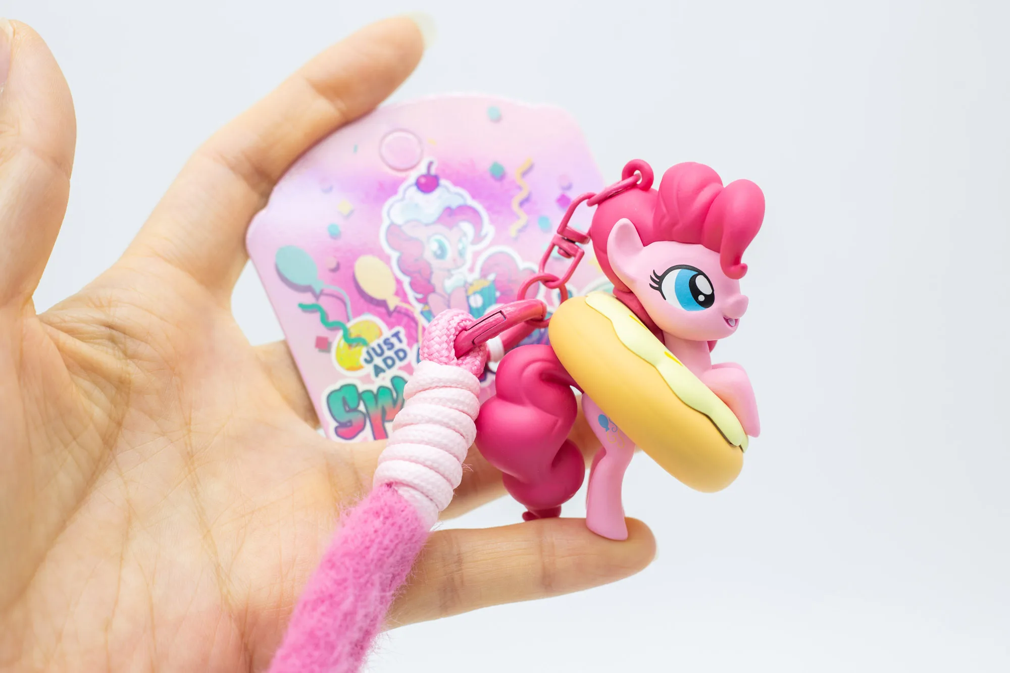S706f12c81c7c4d8cbec4850720fe496fz - My Little Pony Merch