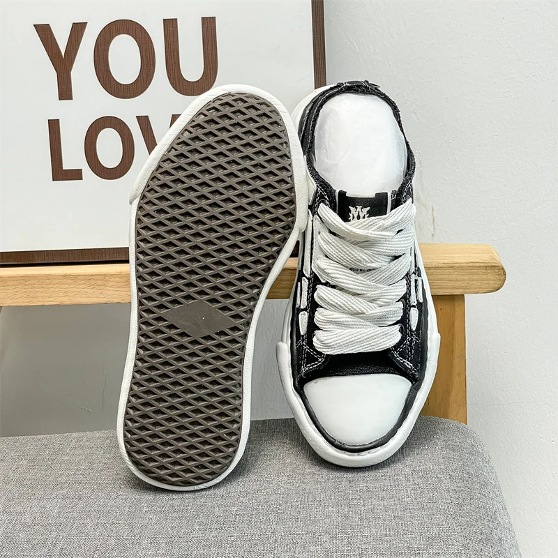 Women Casual Shoes Men's Sports footwear Summer Casual Thick Soled Male Soft Comfortable Non-slip Outdoor Fashion Board sneakers