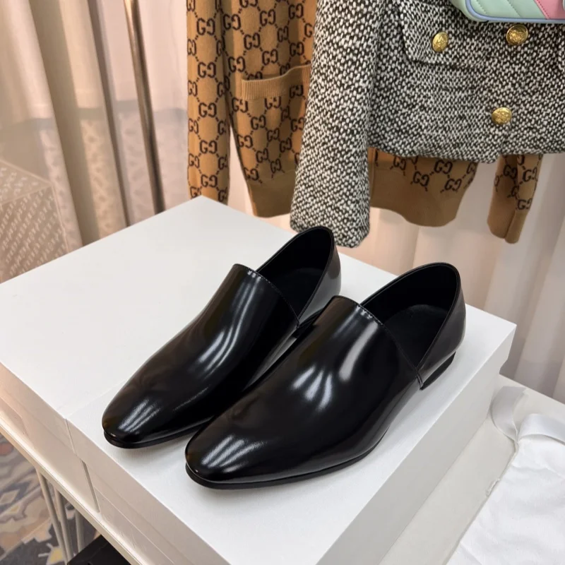 Simple genuine leather solid color loafers for women, retro casual small leather shoes, flat sole single shoes, half slippers