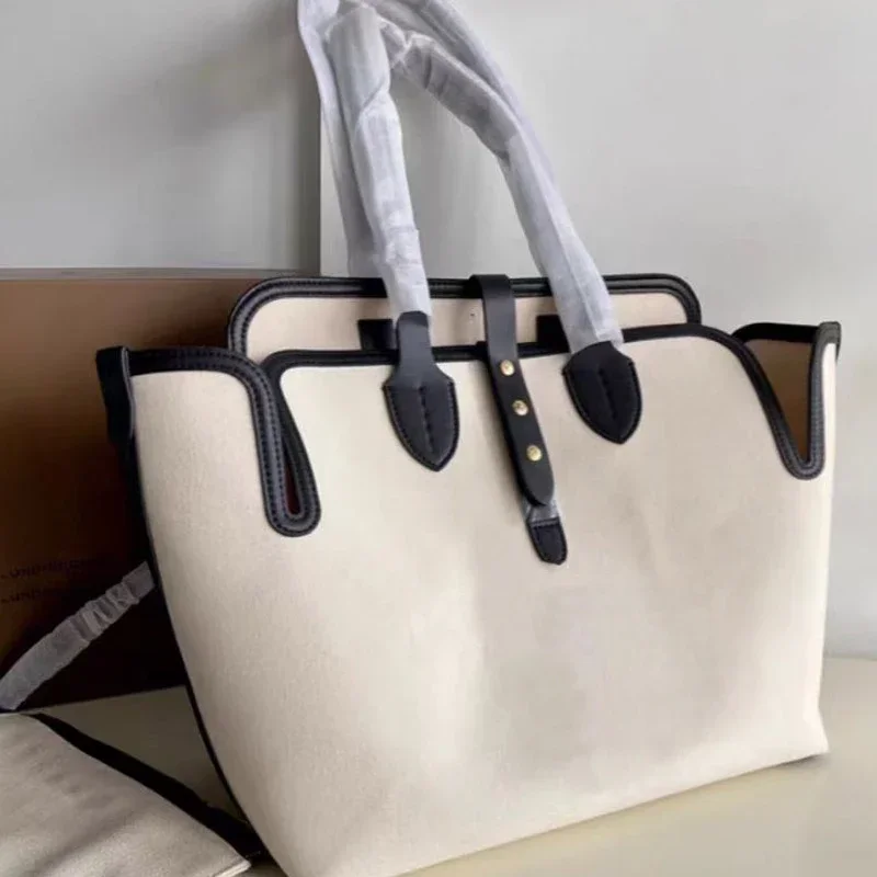 

New Letter Printed High-capacity Canvas Shopping Bag, Simple and Versatile, Niche One Shoulder Tote Bag