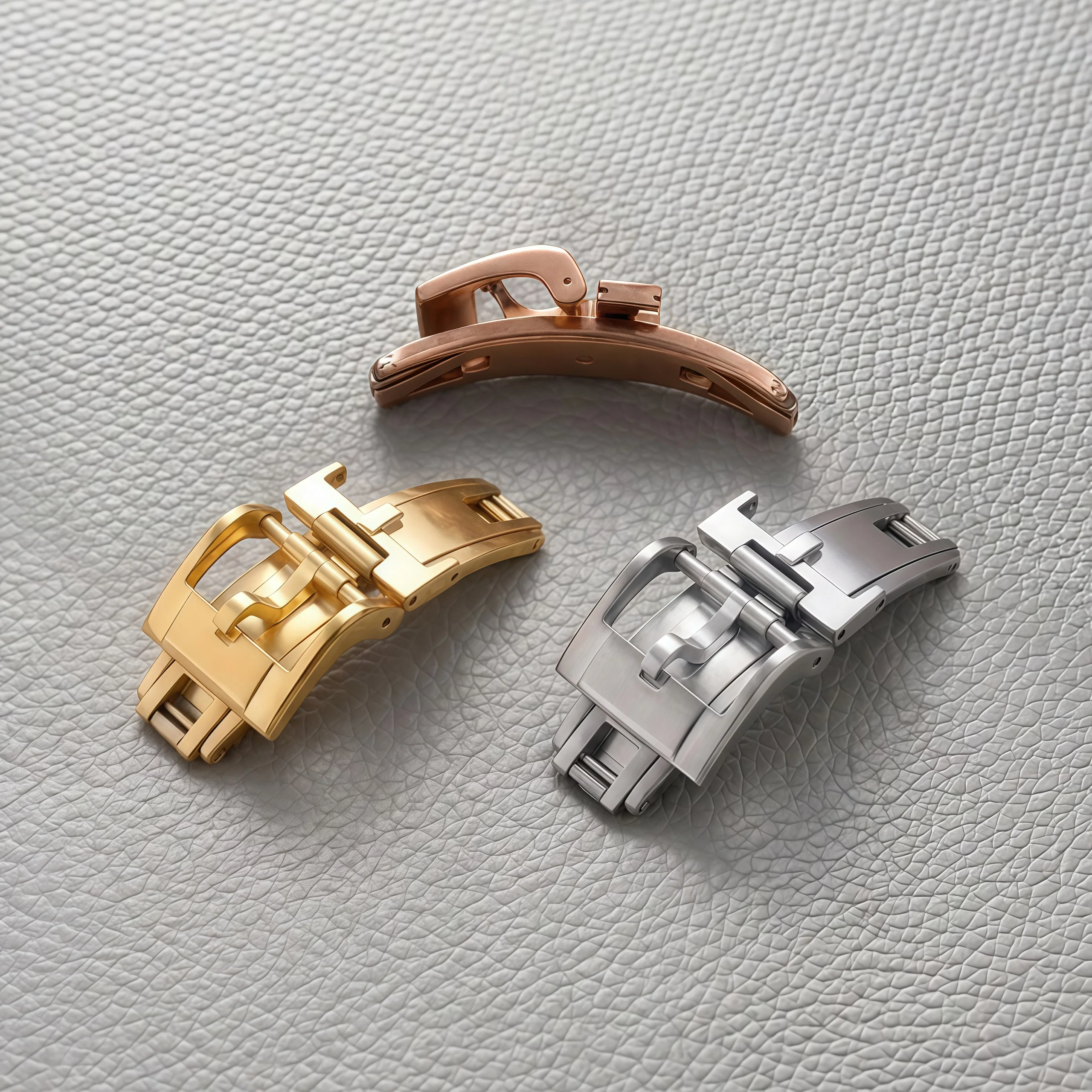 Premium 316L Stainless Steel Deployant Watch Buckle - Fine Quality Clasp for Traditional Watch Straps