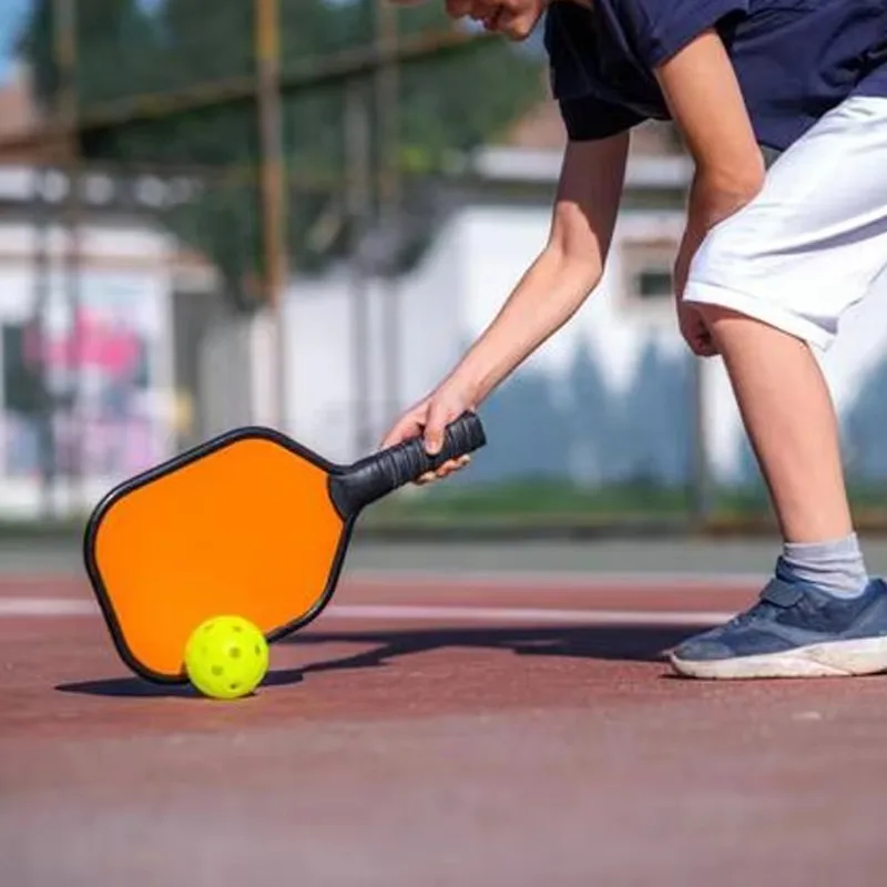 1PC 40Holes Pickleball For Competition Aperture PE Pickle Balls Rotational Molding Elastic Durable Green Yellow Competitive Ball