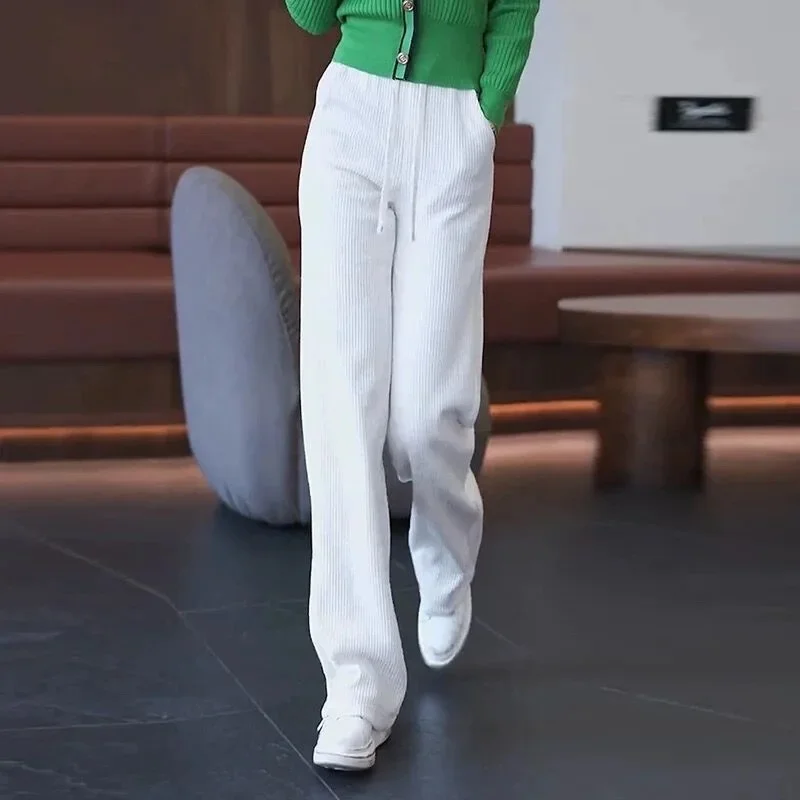 Creamy-white [Spring and Autumn] with pockets