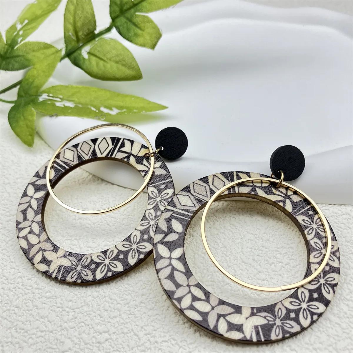 Lot De 18 Paires De Boucles D'oreilles Vintage à Pinces - Modèles Variés - Occasion