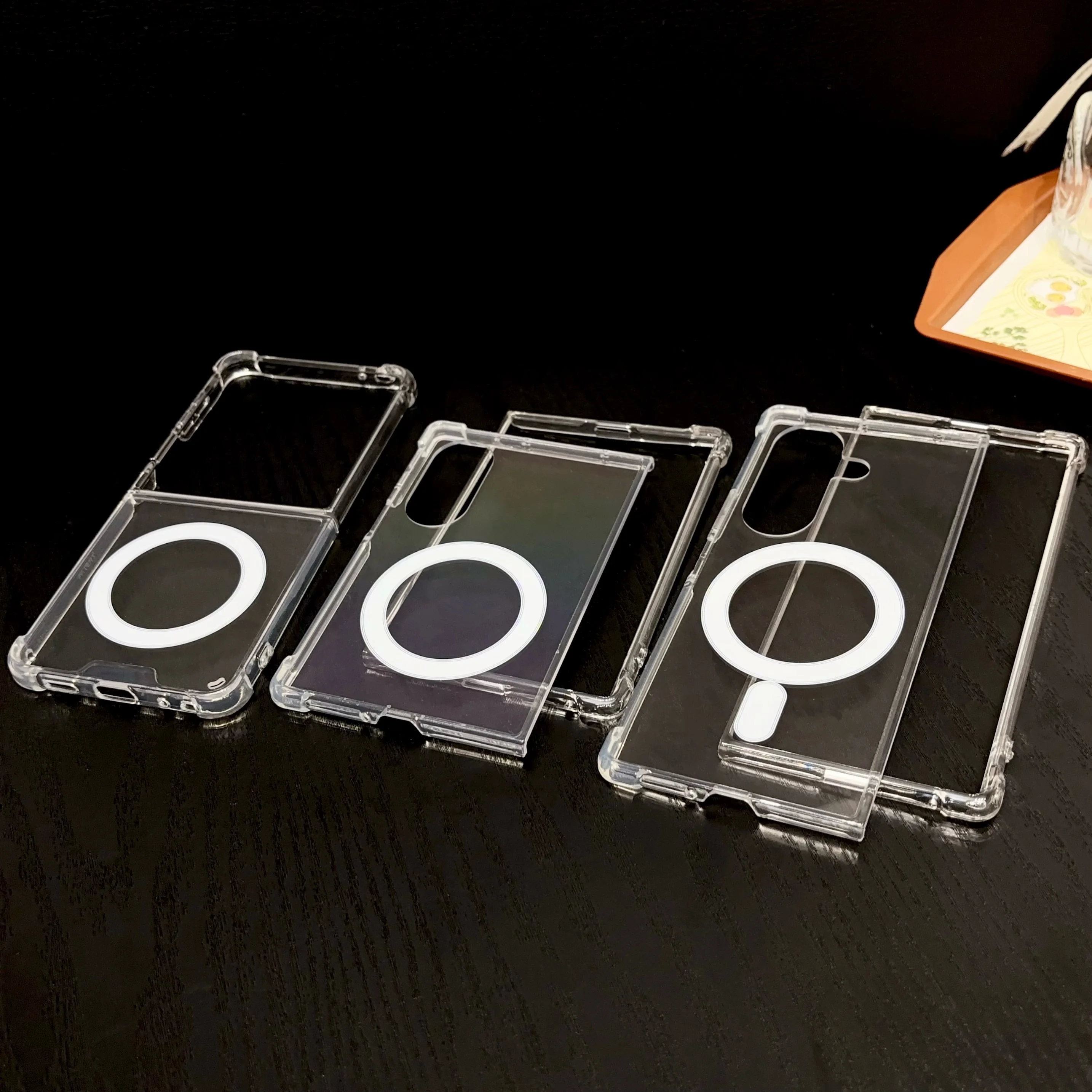Shockproof Airbags Magnetic Clear Acrylic Phone Case with MagSafe Cover