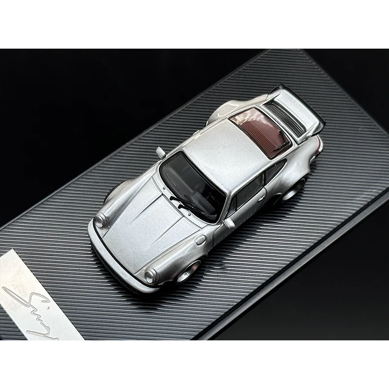 RM GP In Stock 1:64 Singer Turbo Study 930 Silver ART Openable Hood Diecast Diorama Car Model Collection 2