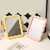 Espejo de maquillaje de escritorio portátil Emoape: Plegable y Compacto