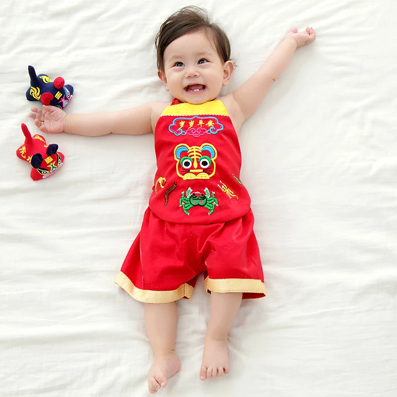 Baby One Year Old Catch Ceremony Boy Tang Suit Hundred Days Summer Apron Girl Bib Chinese Traditional Festival Costume Hanfu