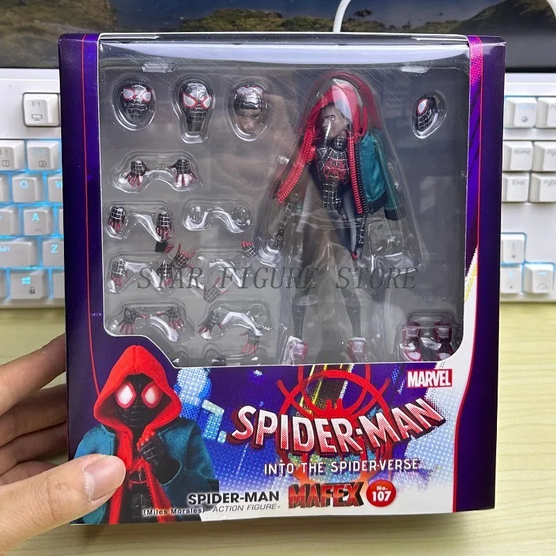 マフェックス 107 MAFEX SPIDERMAN Miles Morales Amazon.com: MAFEX Spider-Man (Miles Morales) Painted Action