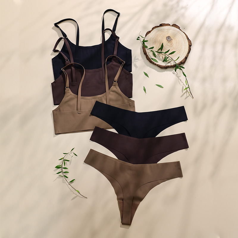 Hot Sale High Quality Latest Design Us Size Stylish Solid Ice Silk Seamless Wireless Bras And Women Underwear Set