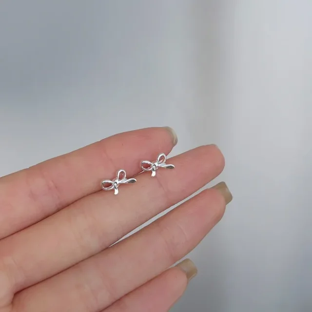 2024 New Silver Color Simple Small Butterfly Stud Earrings for Women Hypoallergenic Daily Wear Ear Girls Pierc Gifts 5