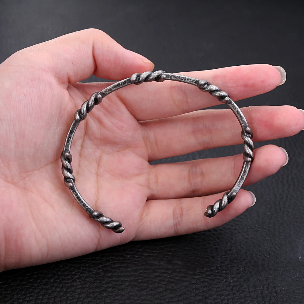 Fashion Retro Viking Twisted Thorn Bracelet Punk Simple Stainless Steel Open Bracelet Unique Creative Jewelry Gifts Wholesale 5