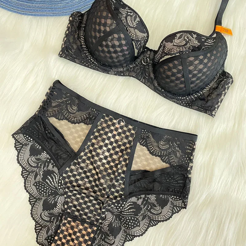 Sexy Woman Bra Set  Thin Padded Cup Synthetic Leather Hollow-out High-rise Panties Underwire Lingerie Women Dotey Popsy