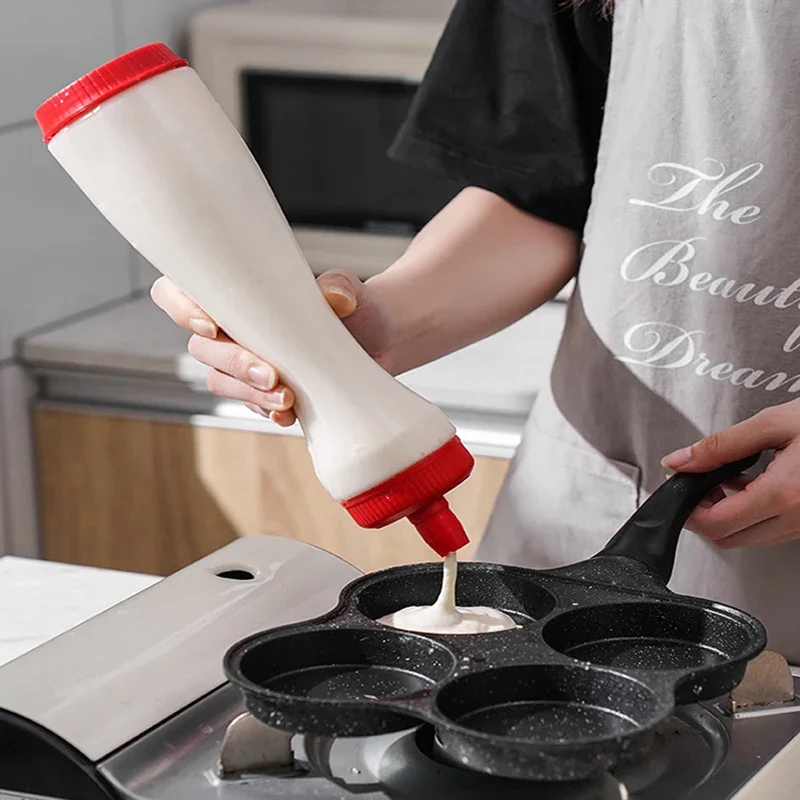 Pancake Dispenser for Pancakes Hand-cranked Batter Mixing Bottle Hand Batter Dispenser Mixer Bottle Cupcake Pancake Crepe