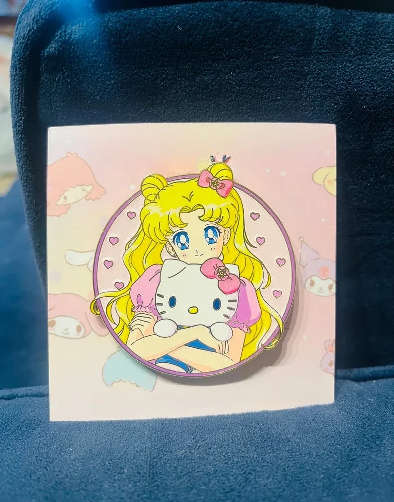 日本のキティのエナメルピン