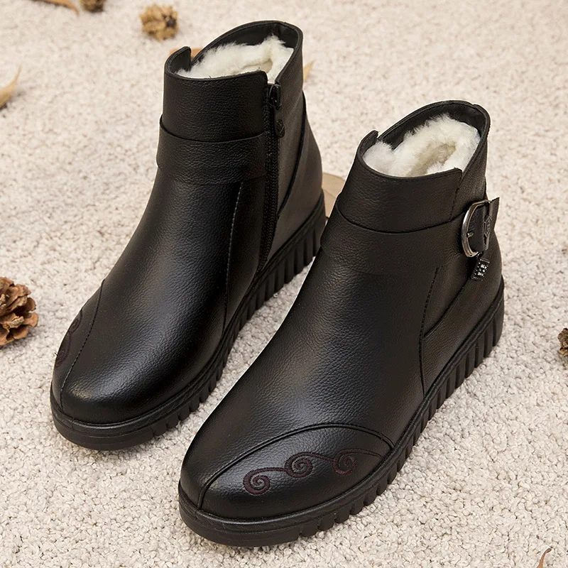 Winter New Fashion Women Genuine Leather Ankle Boots Female Plush Thick Keep Warm Waterproof Snow Boots Mother Non-slip Shoes