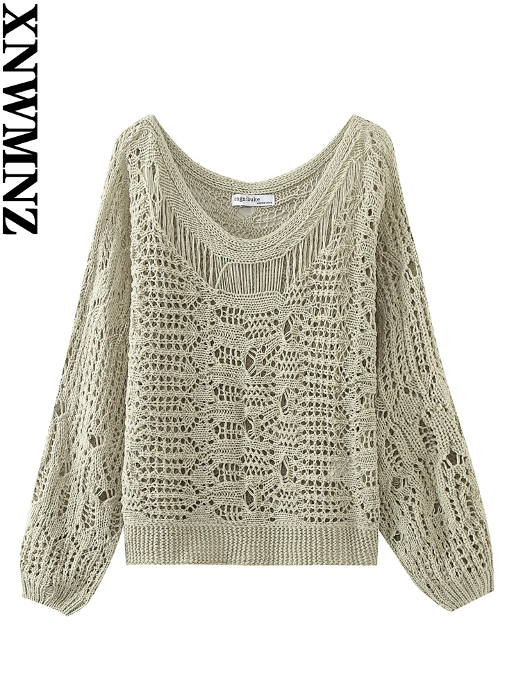 

XNWMNZ Women's Fashion 2023 Autumn Hollow Knitted Top Women Vintage O Neck Long Sleeve Versatile Female Pullover