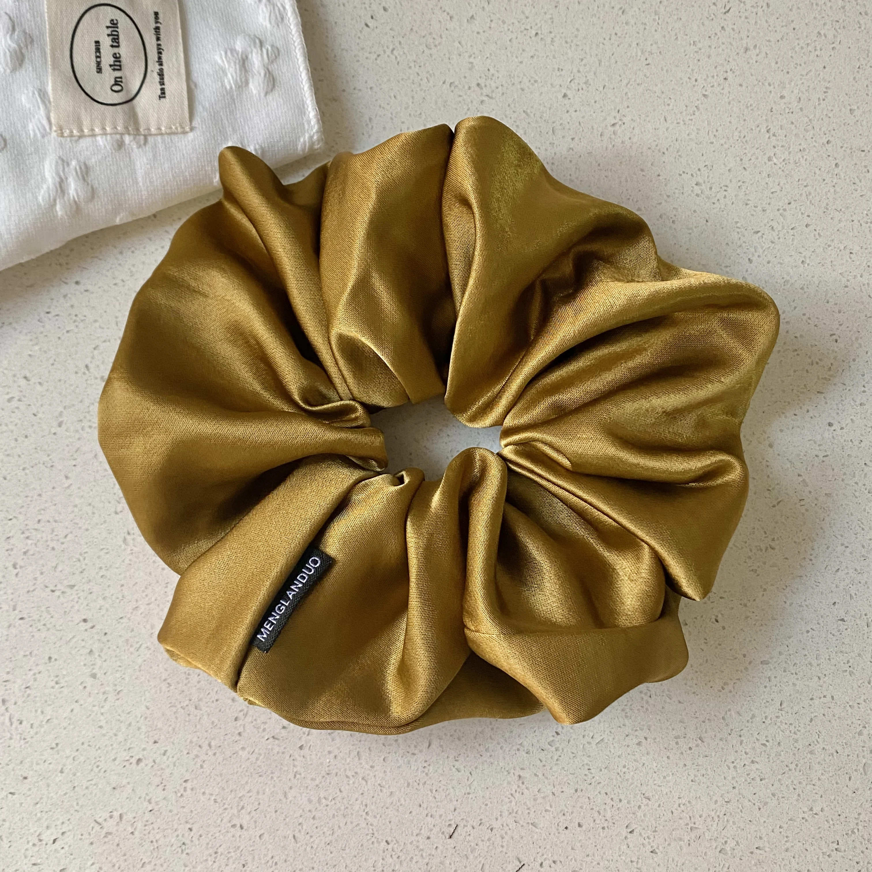 1PC Golden Satin Scrunchies Set, Elegant Hair Accessories For Women, Stylish Hair Ties For Daily And Party Wear