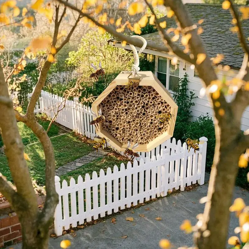 בית דבורים לגינה, בית דבורים מעץ, בית פרפרים מפולינציה, בית דבורים לגינה, מרפסת, חצר אחורית