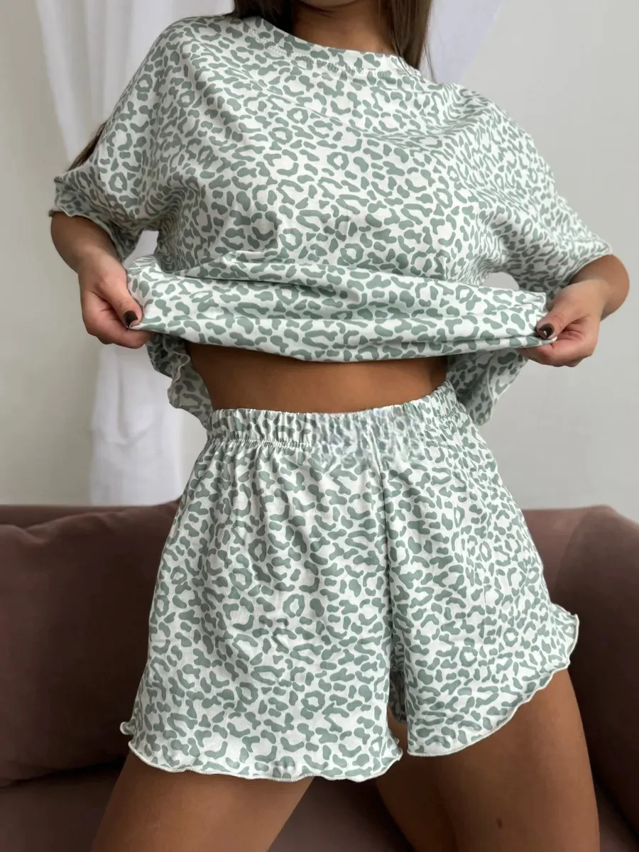 Shorts Suit Pyjamas Women's Fashion Models Leopard Print Round Neck Short Sleeve Homewear
