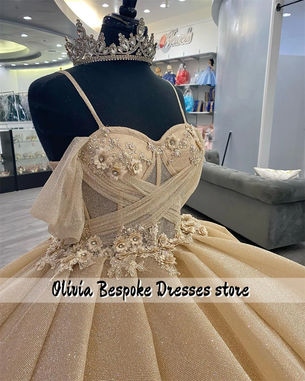 Attractive Ruffles Champagne 15 Quinceanera Dresses Beaded Applique Ball Gown Mexican Wedding Birthday Party Customized