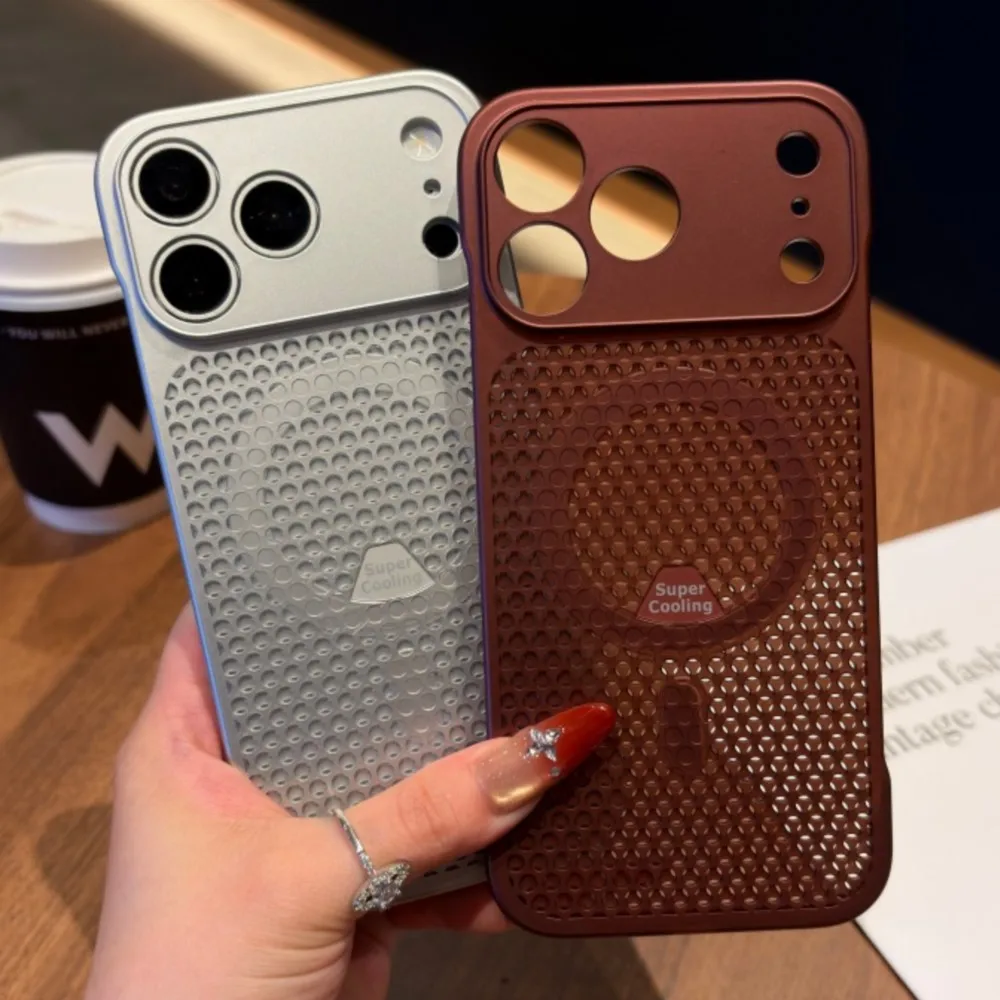 Luxury Honeycomb Cooling Magnetic Wireless Charging Frameless Armor Phone Case with Plating Design