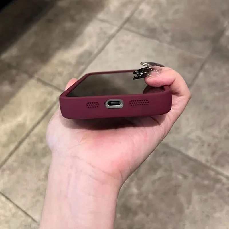 Stylish Retro Burgundy Bow-Patterned Phone Case Cover
