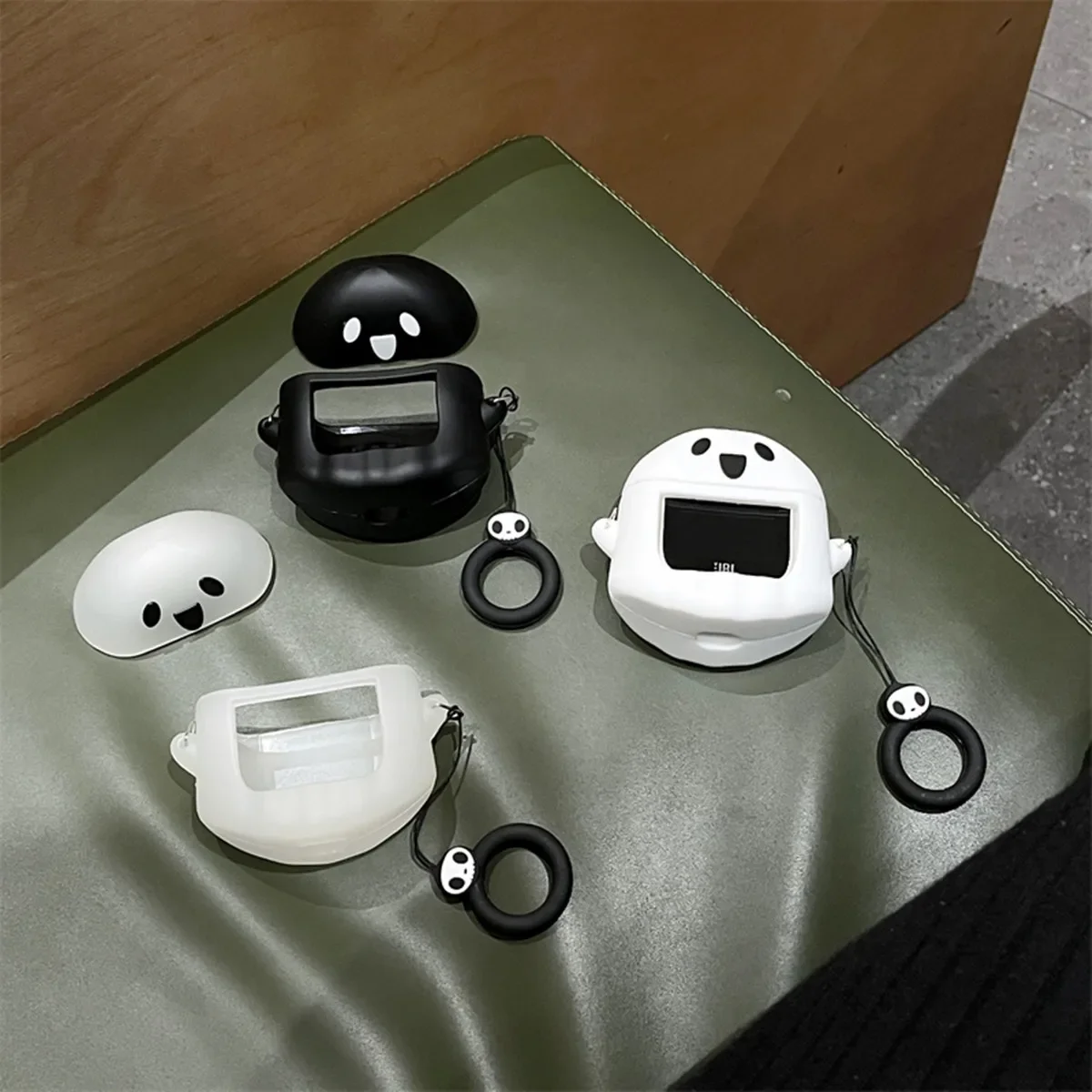 3D Ghost Silicone Earphone Case - Fun, Shockproof Protective Cover with Ring