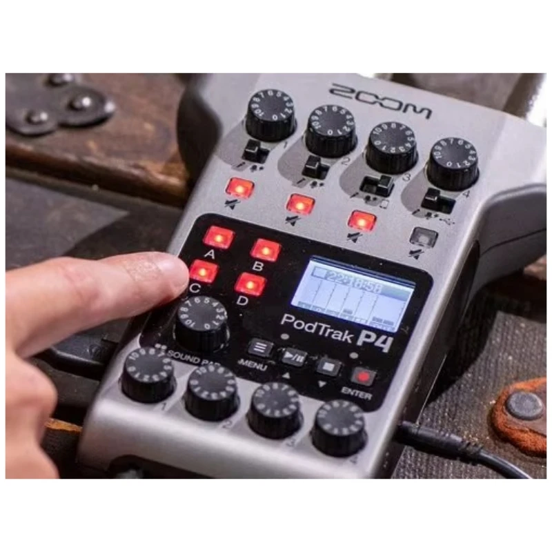【おまけ付き】Zoom PodTrak P4 オーディオインターフェイス 藤本健のDigital Audio Laboratory】マイク4入力やUSBオーディオ