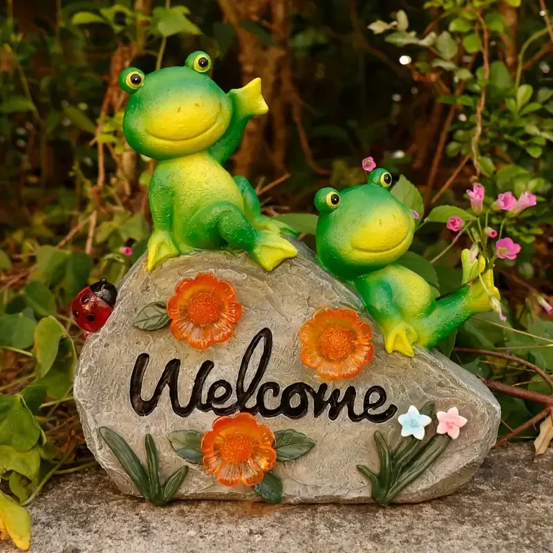 Welcome Frog Resin Statue Light 6