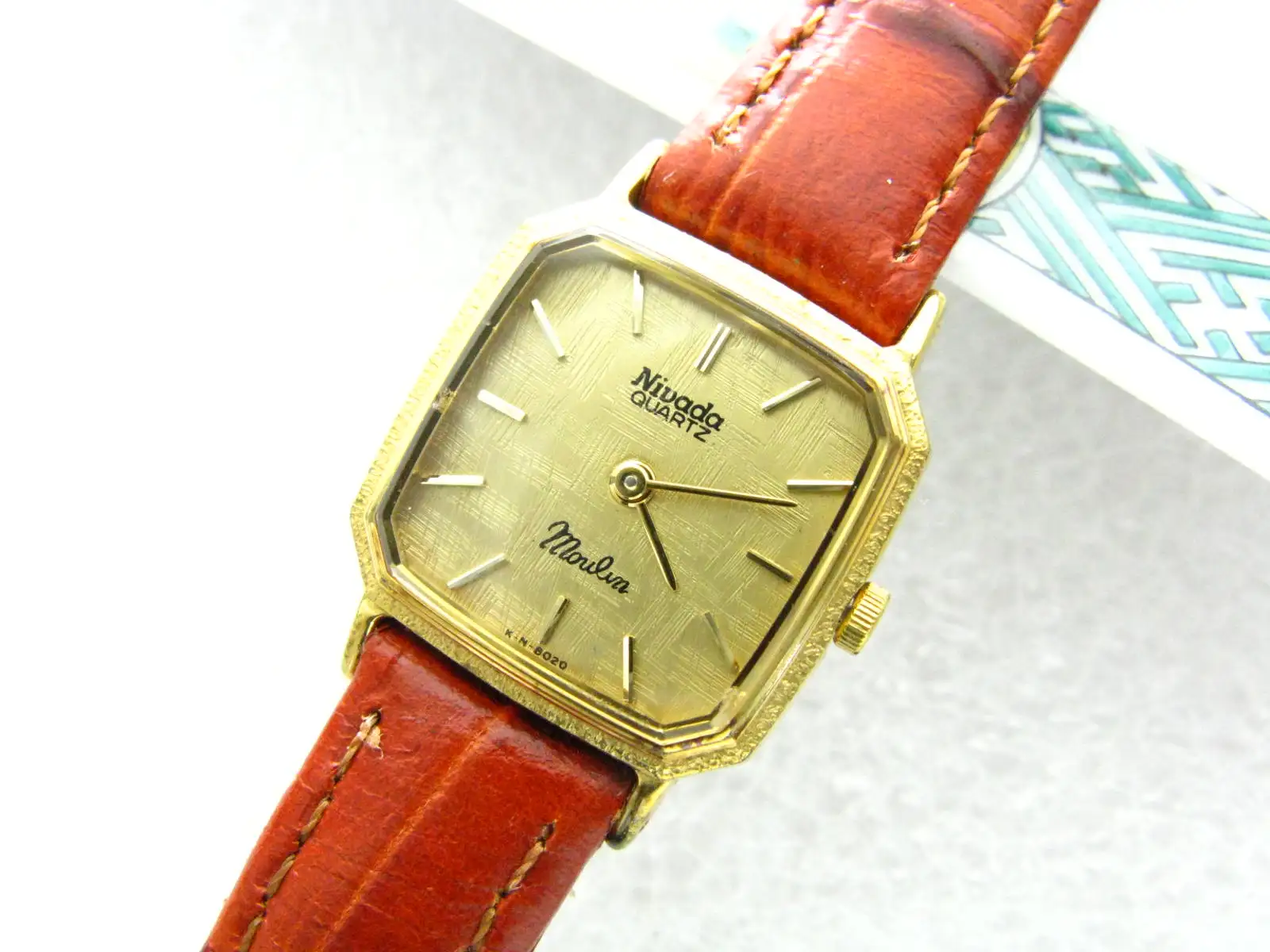 

“Coarse fabric pattern”The smallest nivada slim little women's watch