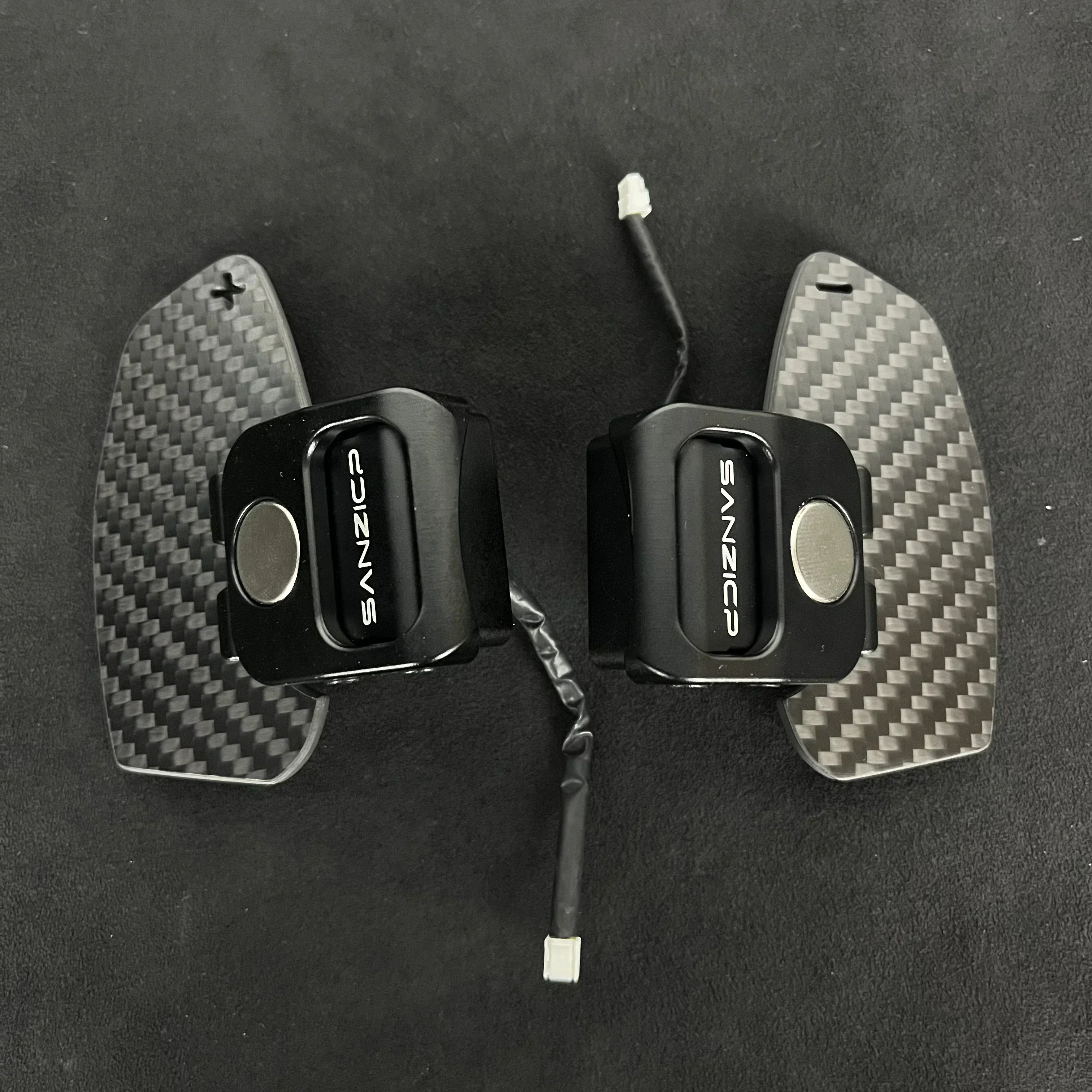 For Audi B9/B9 PA A3 A4 A5 S3 S4 S5 RS3 RS4 RS5 Steering Wheel Shift Paddle Carbon Fiber Magnetic Shifter Paddle Car Dial Shift