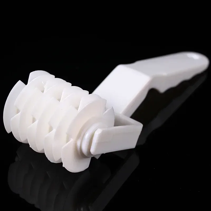 Plastic Pastry Pizza Lattice Roller Cutter Baking Tool Pull Net Wheel Knife for Dough Cookie Pie Kitchen Gadgets Baking Tools baking tool,baking accessories