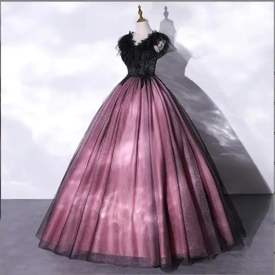 Summer Sleeveless Women's Quinceanera Dresses Luxury V-Neck Vestidos 15 Anos Simple Vintage Quinceanera Party Prom Gown