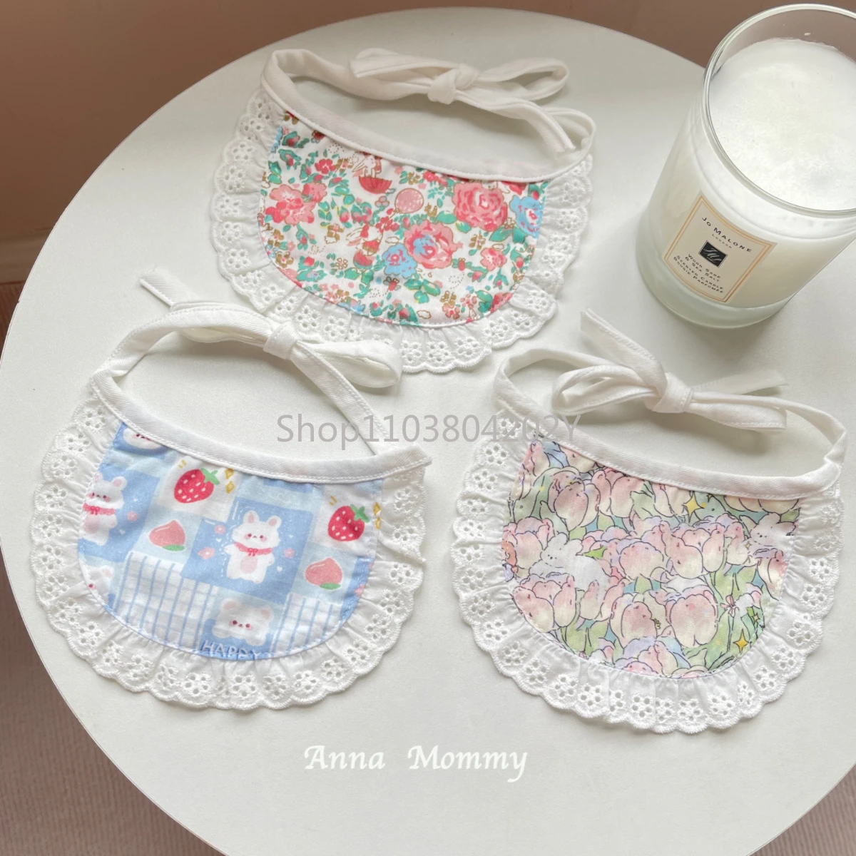 

Pet Bib Decorations