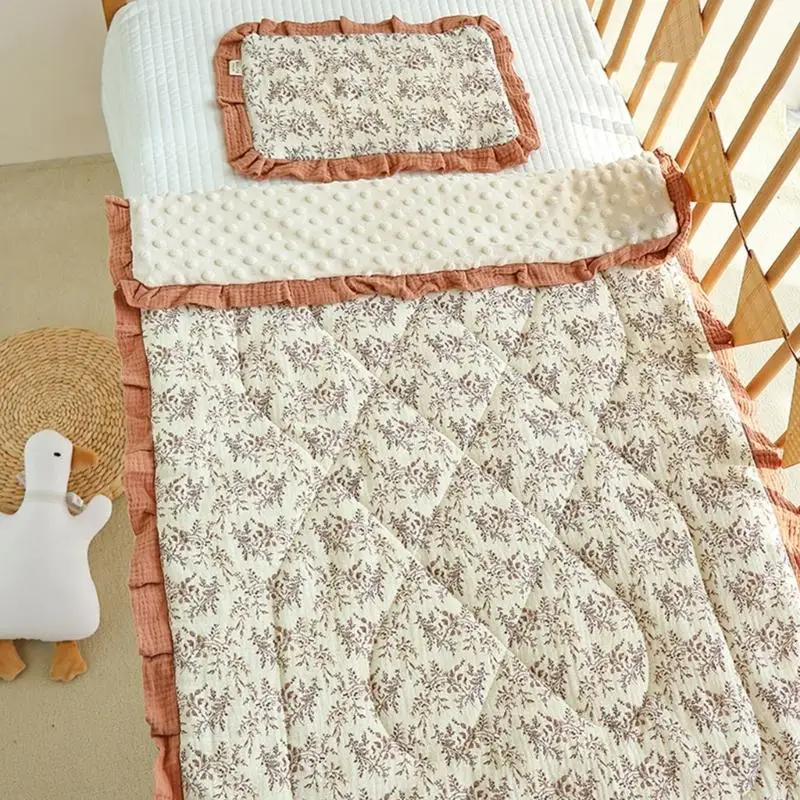 Bed Cover with Flat Pillow Baby Bed Pad Quilted Baby Crib Mattress Pad Pillow