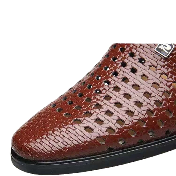 Leather Shoes Summer New Style White Mens Dress Shoes Hollow Out Business Mens Summer Dress Sandals Slip on Flat Shoes