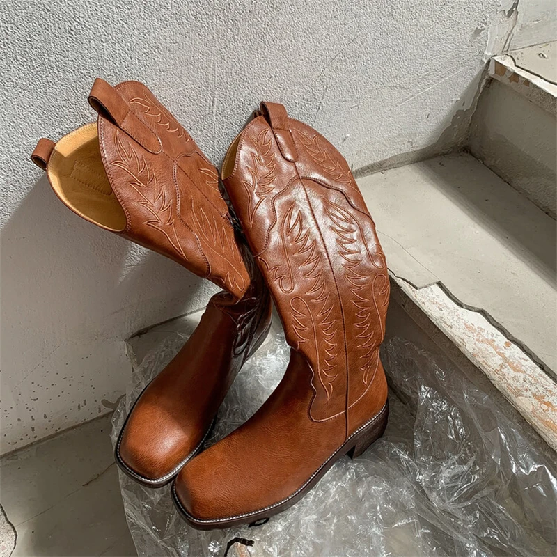 

Genuine Leather Embroider Women High Knee Boots Solid Color Side Zipper Platform Ladies Boots Square Heel Fashion Botas Largas