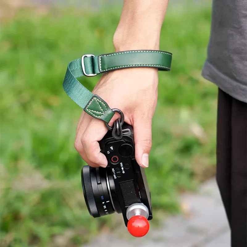 For Iconic Brand ZVE10 ZV1 A6400 Iconic Brand G7X G3X G1X Adjustable Camera Hand Strap Wrist Strap Universal Mirrorless Man-made Leather Strap
