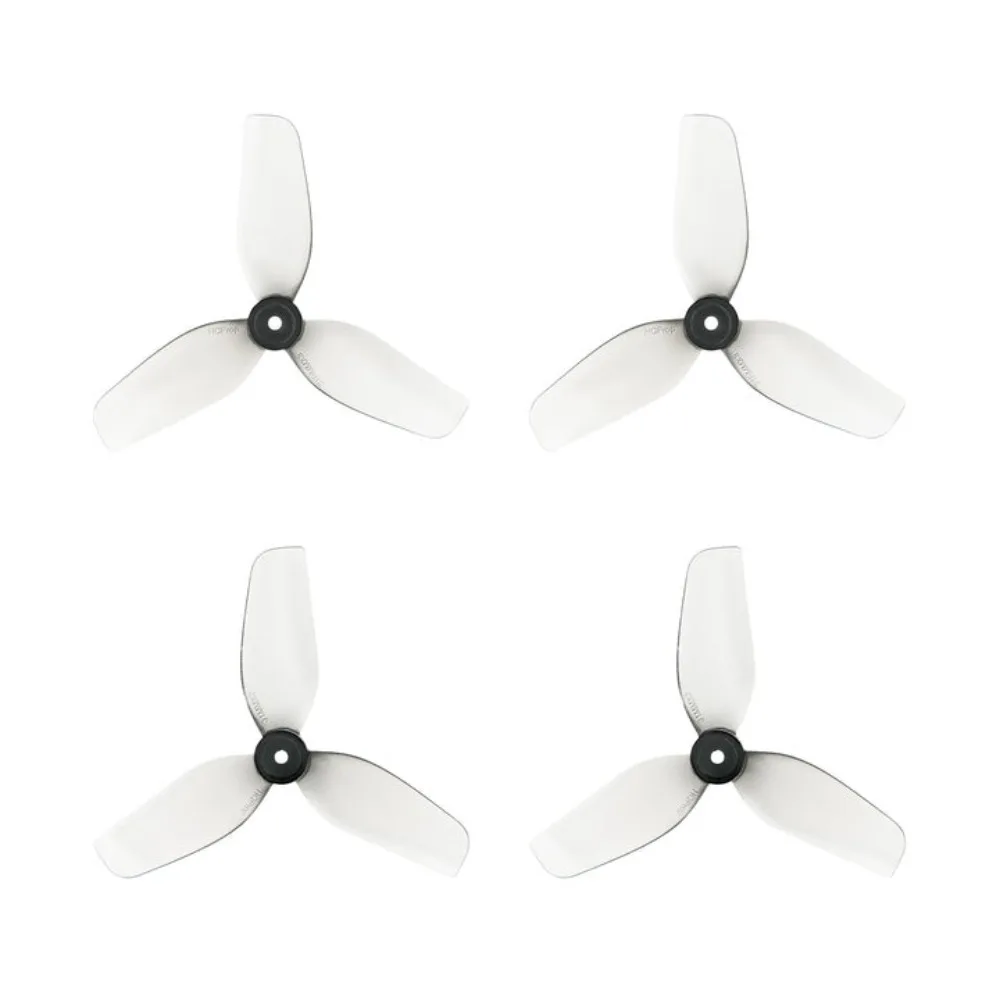 Hélices polycarbonate HQ 31mm 3 pales empilées, prêtes pour montage sur drone de course.