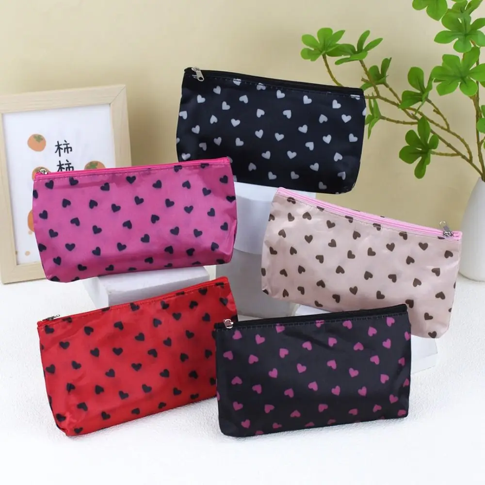 

Heart Pattern Zipper Makeup Bag Fashion Design Muliti-functional Bag Using As Cosmetic Pouch Or Travel Toiletry