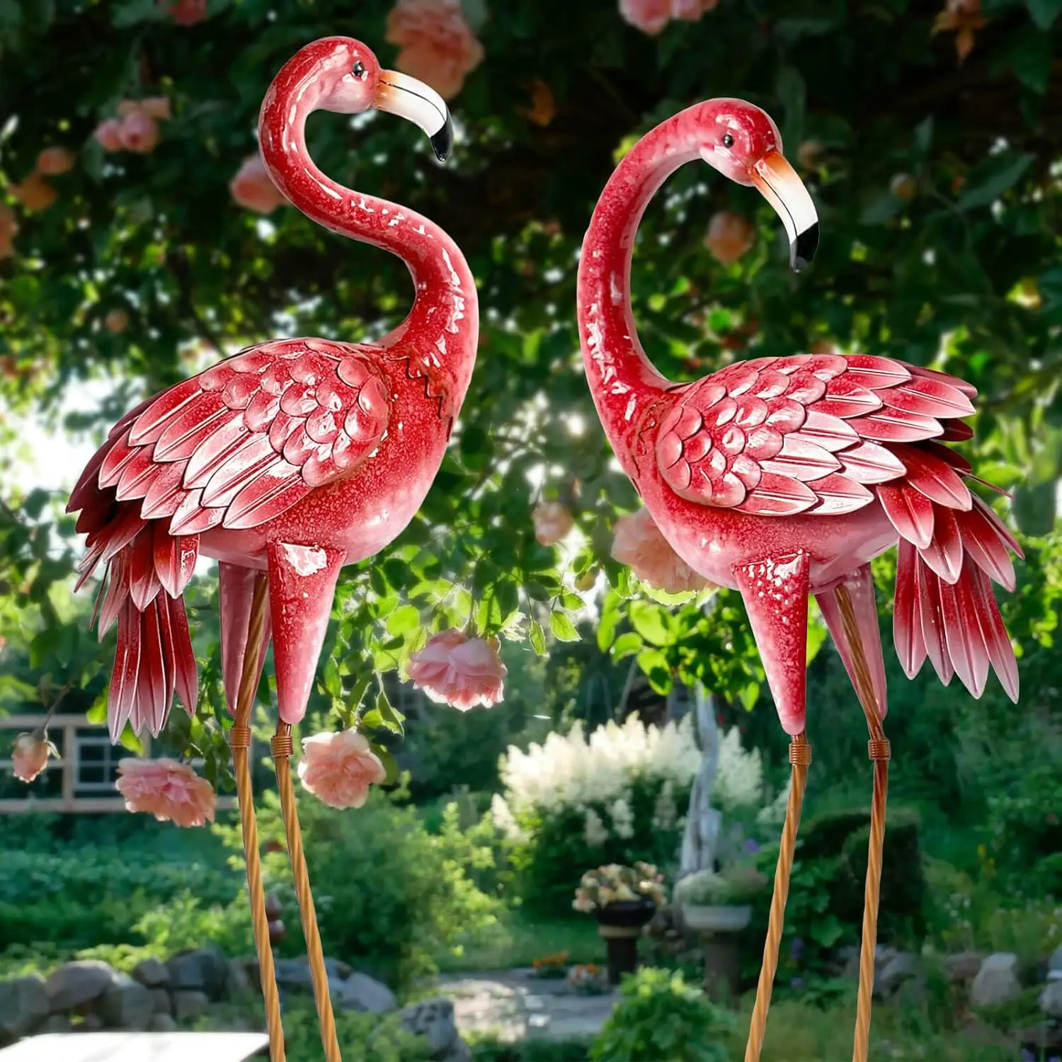 

Flamingo Garden Statues and Sculptures, Metal Birds Yard Art Outdoor Statue, Large Pink Flamingo Lawn Ornaments for Home,Patio