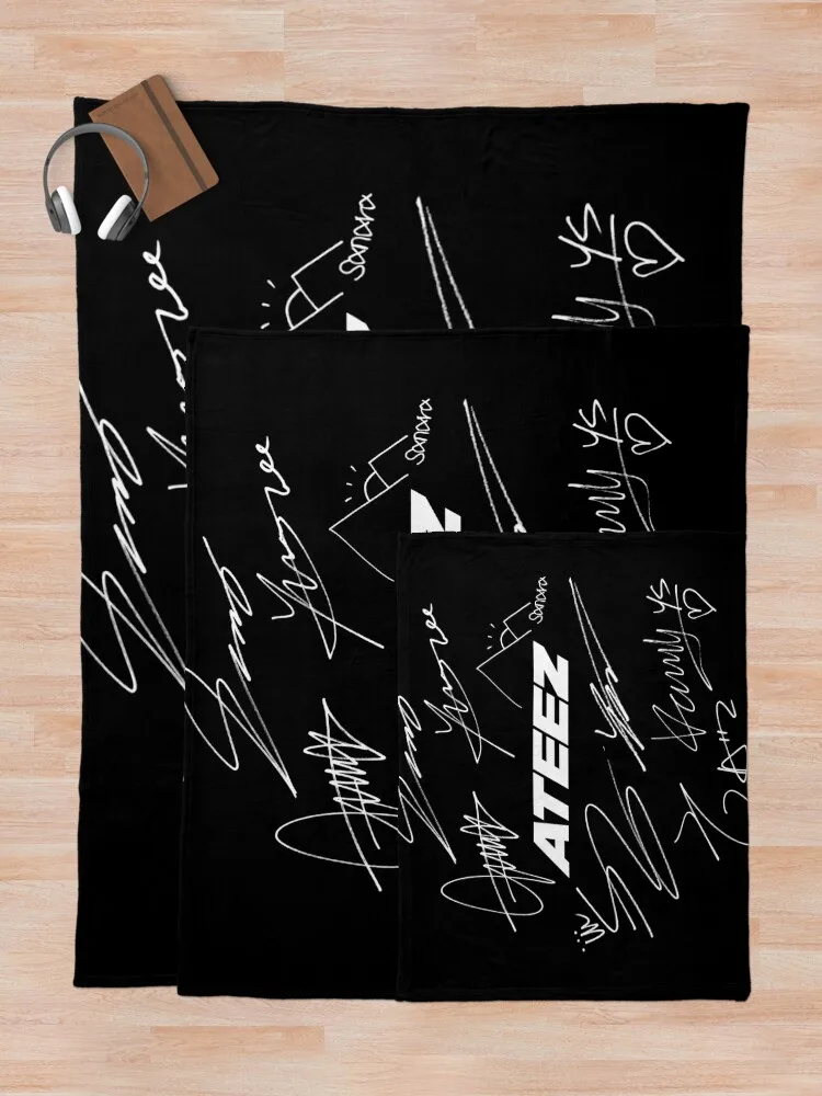 ATEEZ �ΰ� �� ���� ������ ���, ������ ����, �ڽ����� �ִϸ��̼� ���Ÿ� ������ �� ��� ħ�� ���, ����